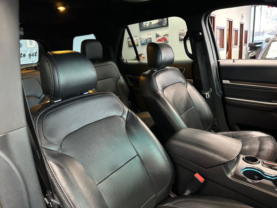 Used 2016 Ford Explorer Limited FWD image 30