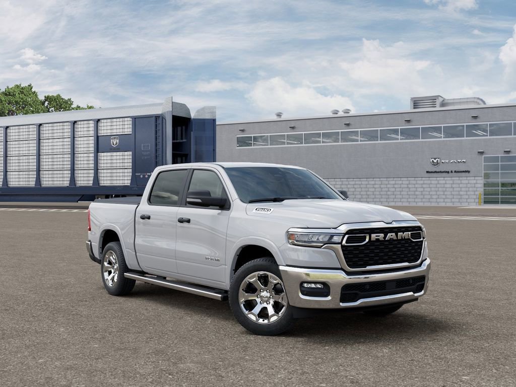 New 2026 RAM 1500 4x4 Crew Cab image 5
