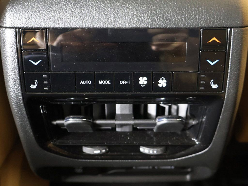 Used 2024 Jeep Grand Cherokee L Summit w/ Advanced Protech Group IV image 42