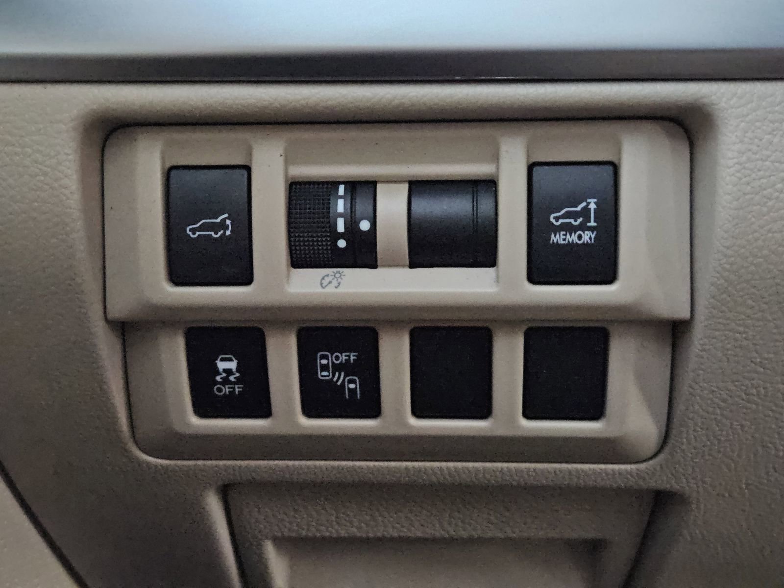 Used 2016 Subaru Outback 2.5i Limited image 22