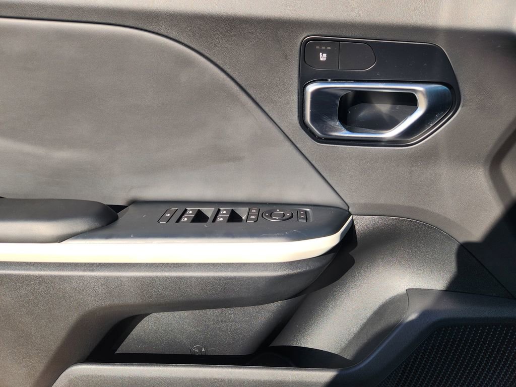 Used 2025 Kia K4 GT-Line image 29