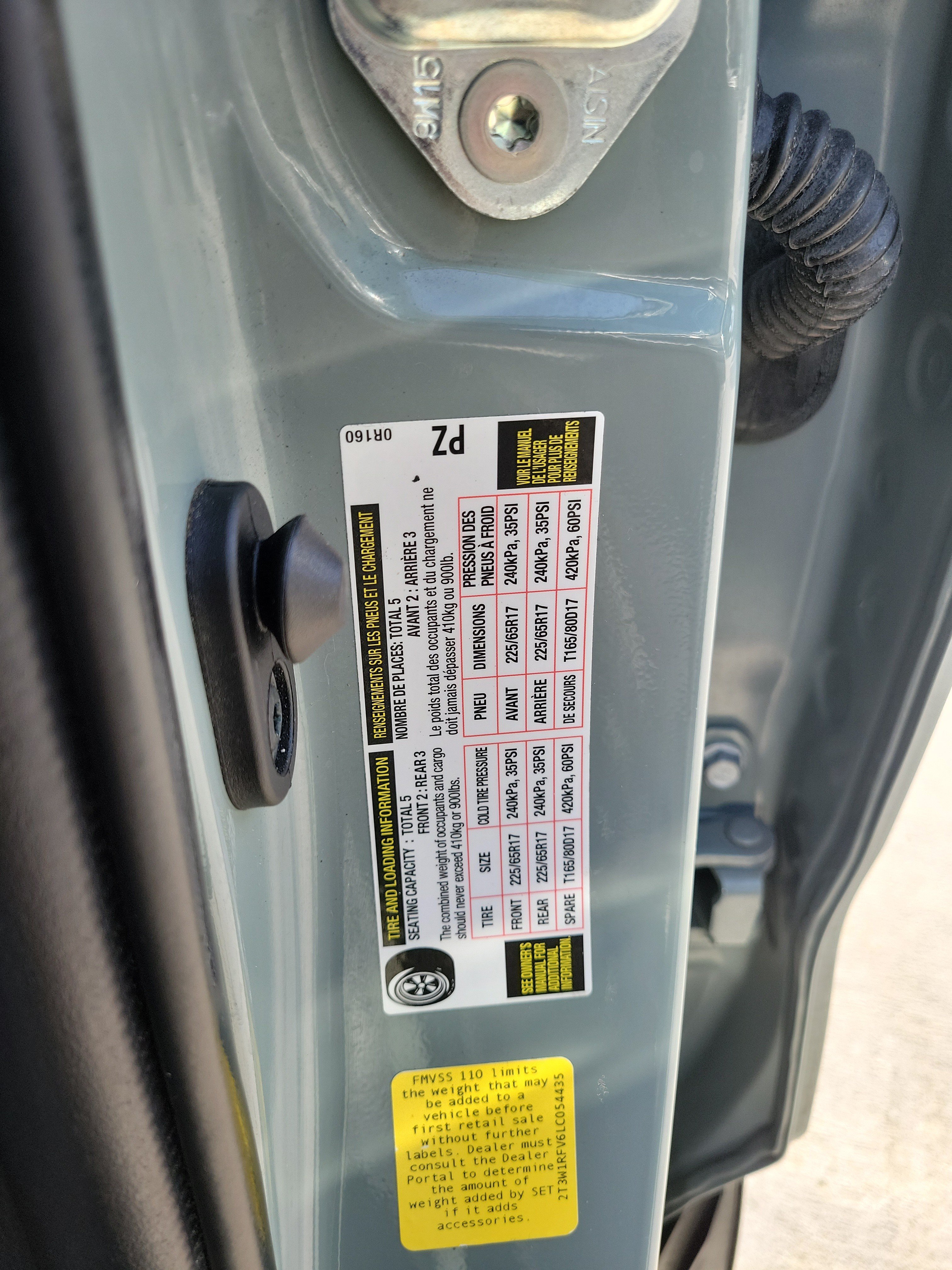 Used 2020 Toyota RAV4 XLE w/ Convenience Package FWD image 32
