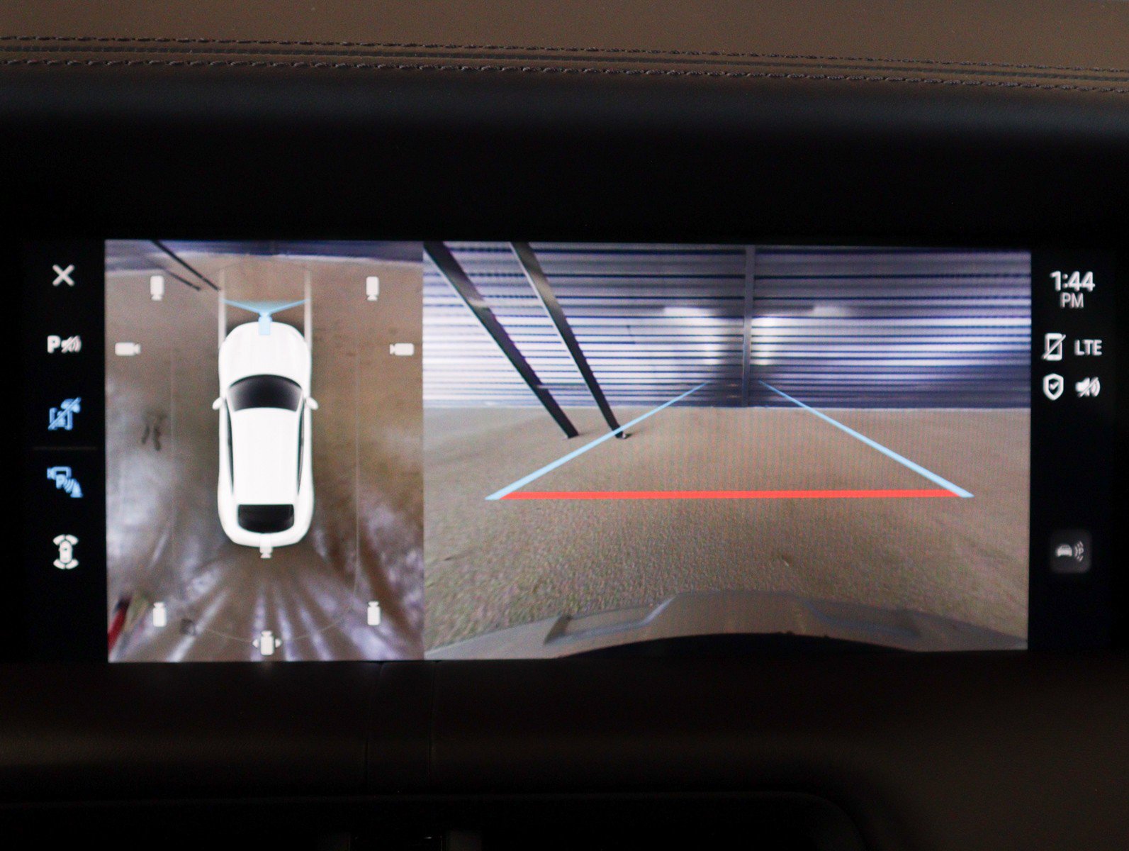 Used 2021 Porsche Taycan 4 Cross Turismo image 20