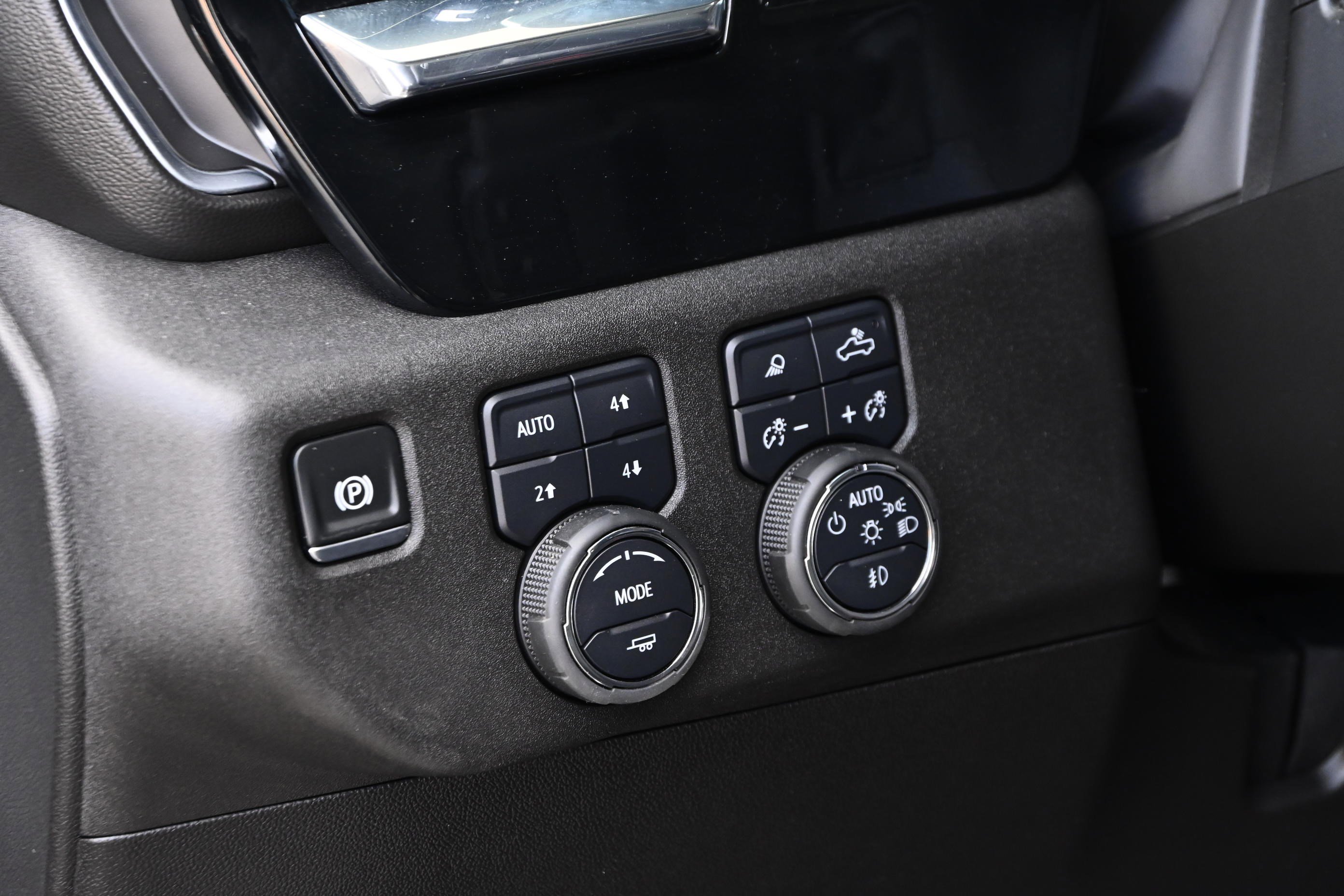 Used 2024 Chevrolet Silverado 1500 RST image 32