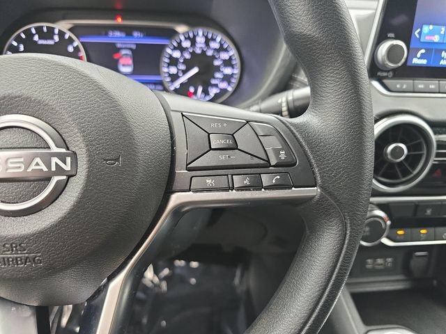 Used 2025 Nissan Sentra SV FWD image 18