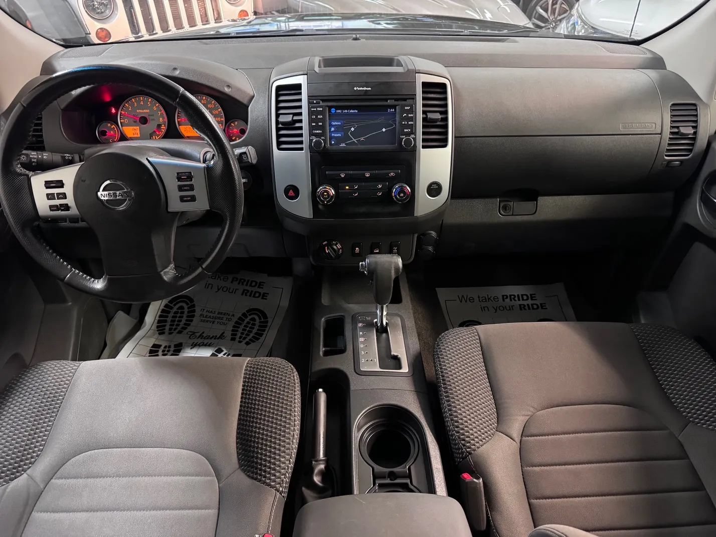 Used 2013 Nissan Xterra PRO-4X AWD/4WD image 12