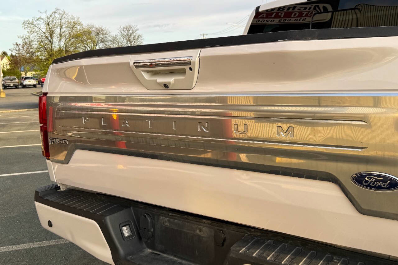 Used 2018 Ford F150 Platinum w/ Equipment Group 701A Luxury image 40