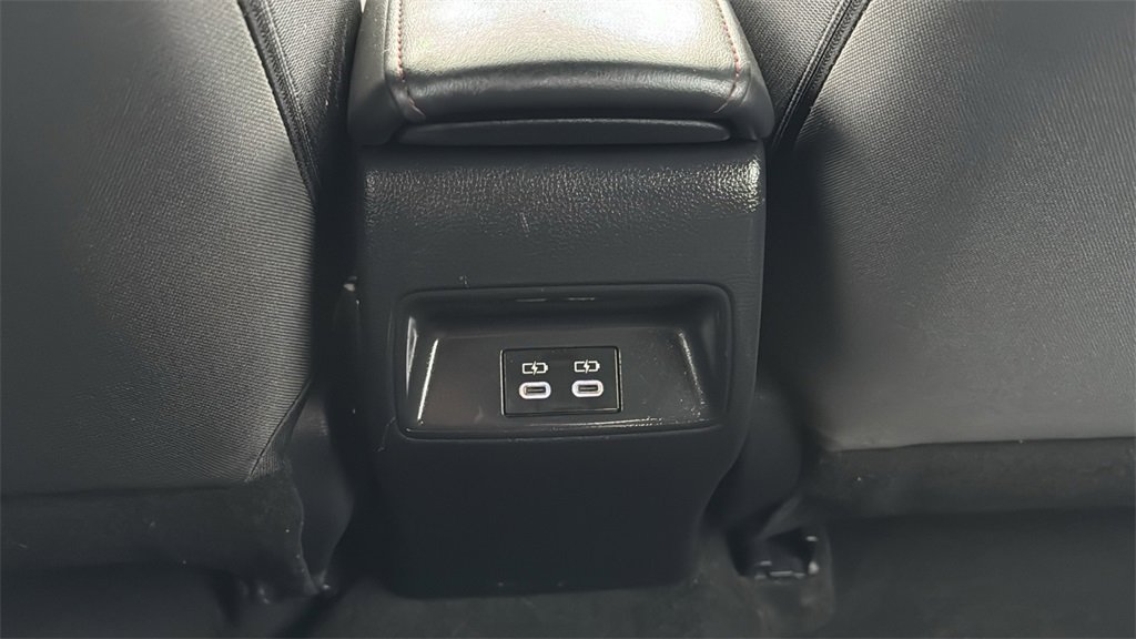 Used 2025 Toyota Corolla SE image 36