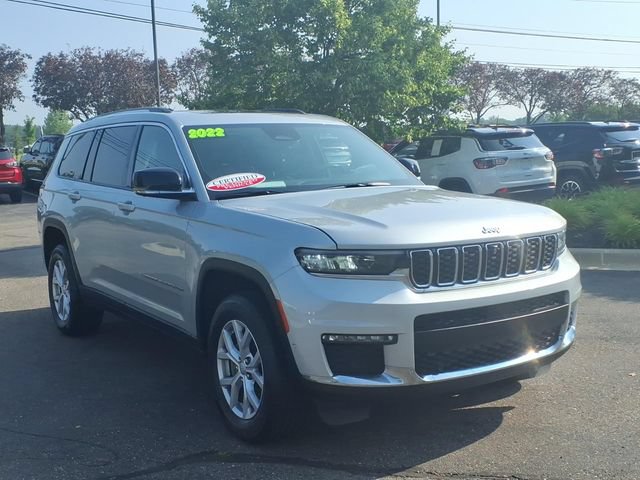 Certified 2022 Jeep Grand Cherokee L Limited w/ Luxury Tech Group II AWD/4WD image 3