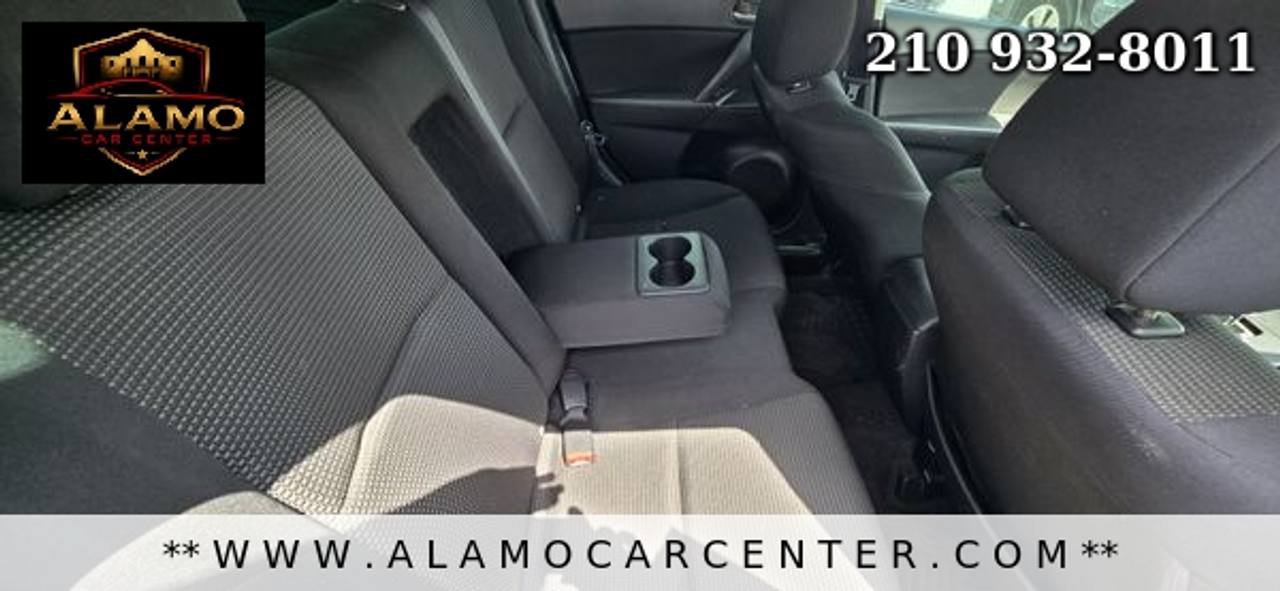 Used 2012 MAZDA MAZDA3 i Touring FWD image 21