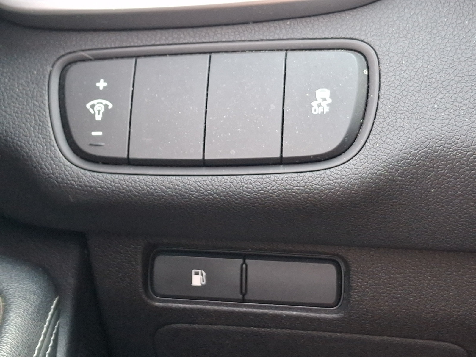 Used 2016 Kia Sorento w/ LX Convenience Package FWD image 22