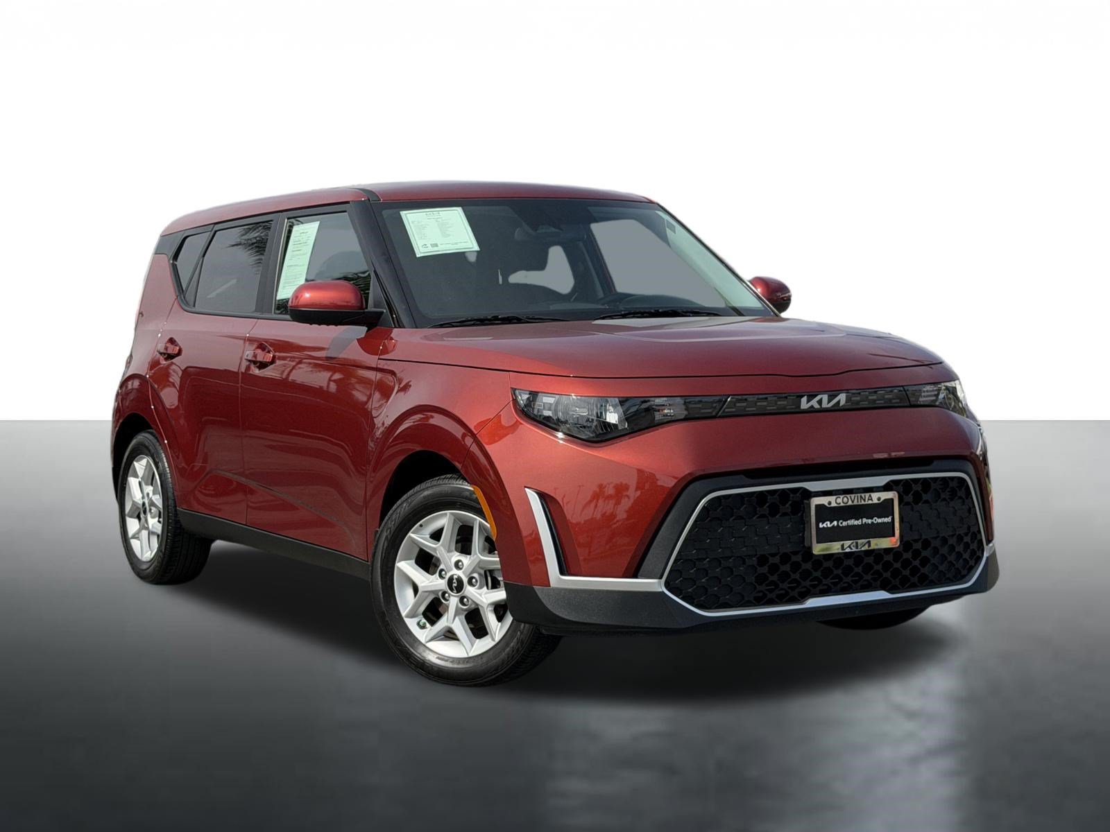 Certified 2023 Kia Soul S FWD image 1