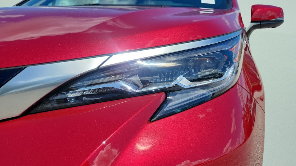 New 2026 Toyota Sienna Platinum AWD/4WD image 25