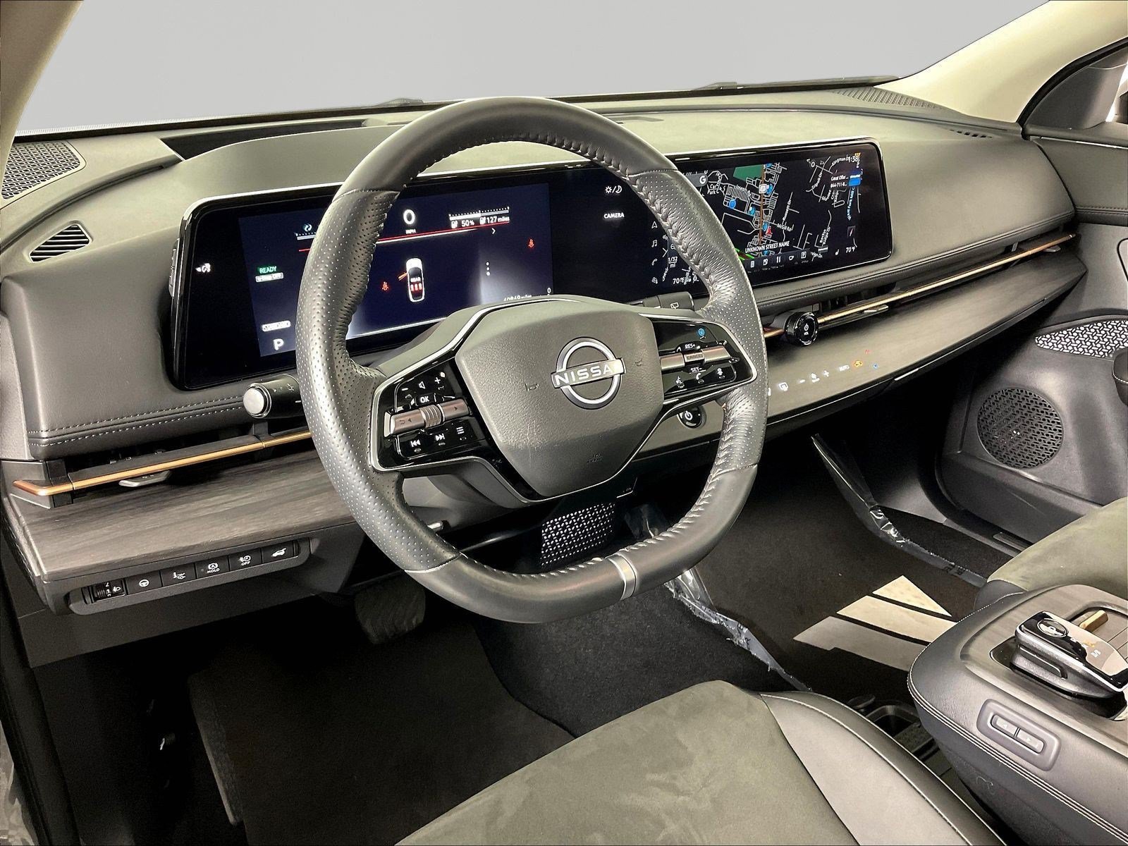 Certified 2023 Nissan Ariya AWD image 17