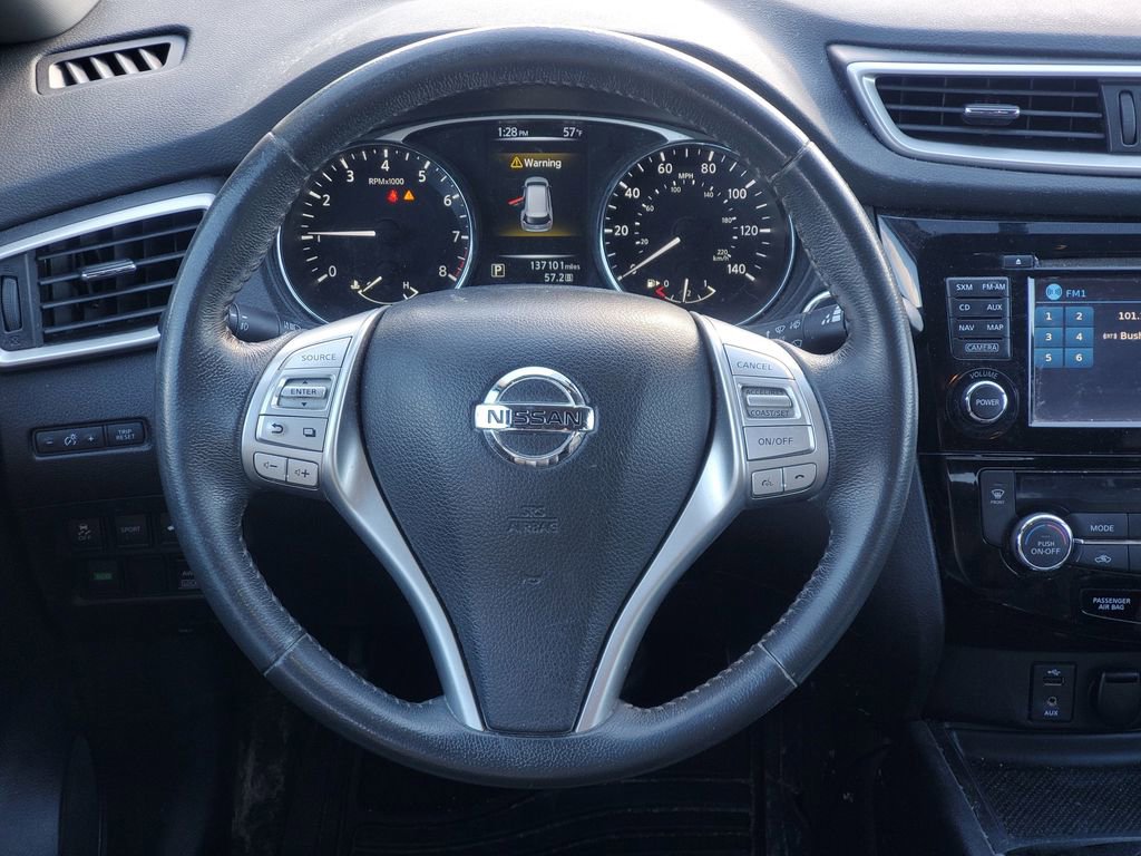 Used 2015 Nissan Rogue SL image 27