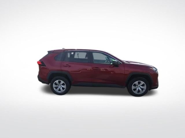 Used 2024 Toyota RAV4 LE image 5