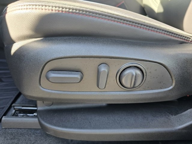 Used 2023 Chevrolet Traverse RS w/ LPO, Floor Liner Package image 13