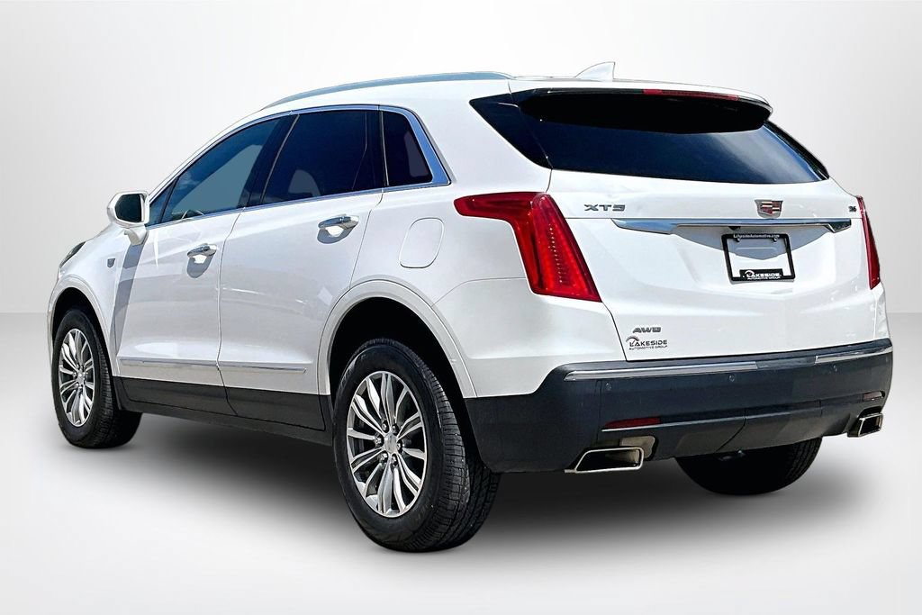 Used 2018 Cadillac XT5 Luxury w/ Driver Awareness Package AWD/4WD image 4