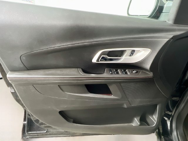 Used 2015 Chevrolet Equinox LT FWD image 28