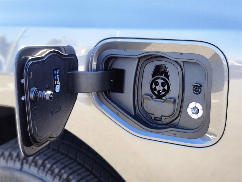 New 2025 Ford F150 Lightning XLT w/ Max Trailer Tow Package image 10