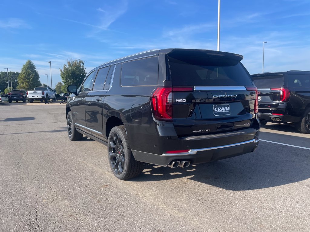 New 2026 GMC Yukon XL Denali w/ Sun & Power Step Package AWD/4WD image 8
