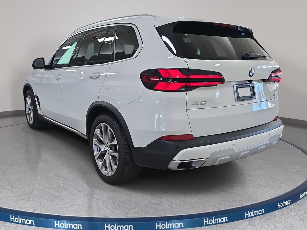 Certified 2024 BMW X5 xDrive40i image 9