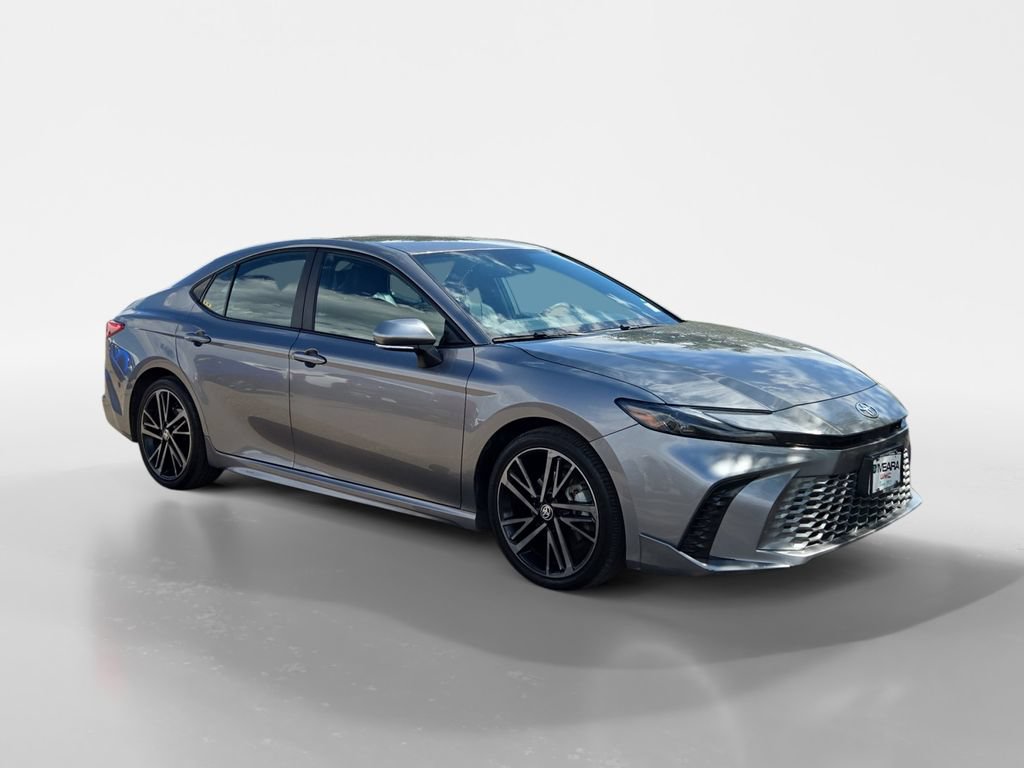 Used 2025 Toyota Camry XSE FWD image 7