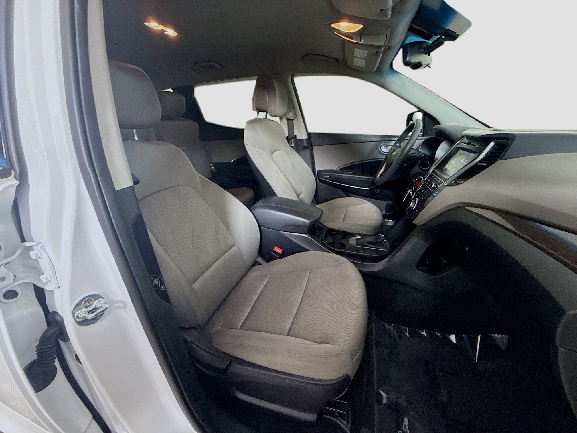 Used 2017 Hyundai Santa Fe Sport image 28