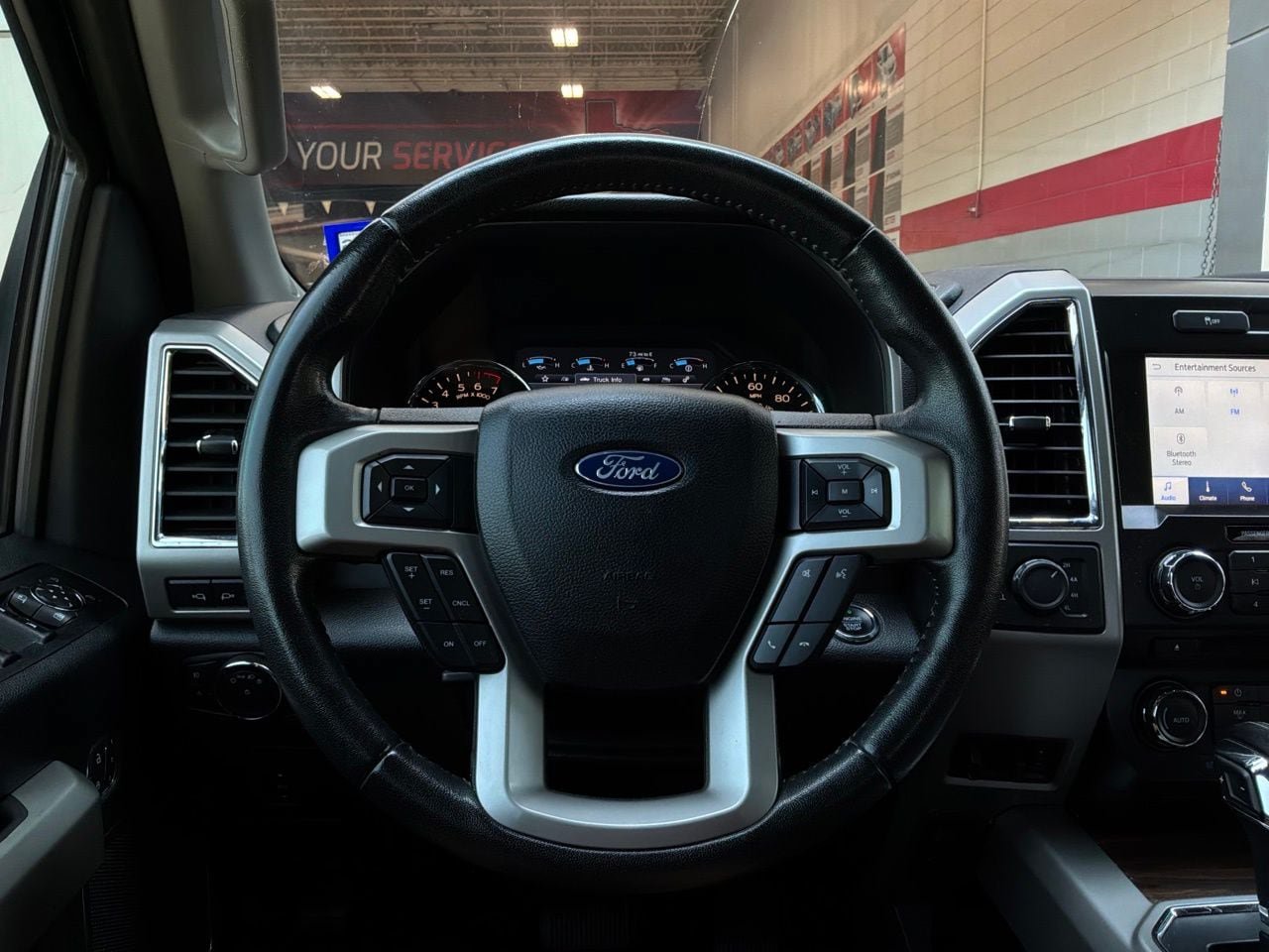 Used 2017 Ford F150 Lariat w/ Equipment Group 501A Mid AWD/4WD image 41