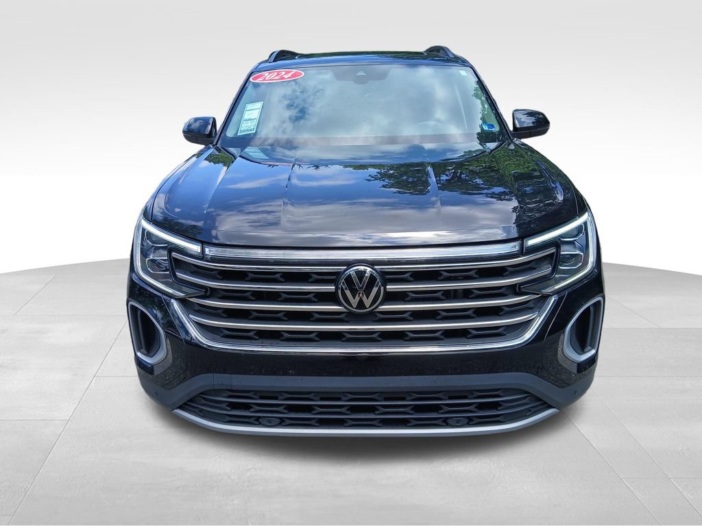 Used 2024 Volkswagen Atlas SE w/ Panoramic Sunroof Package AWD/4WD image 18