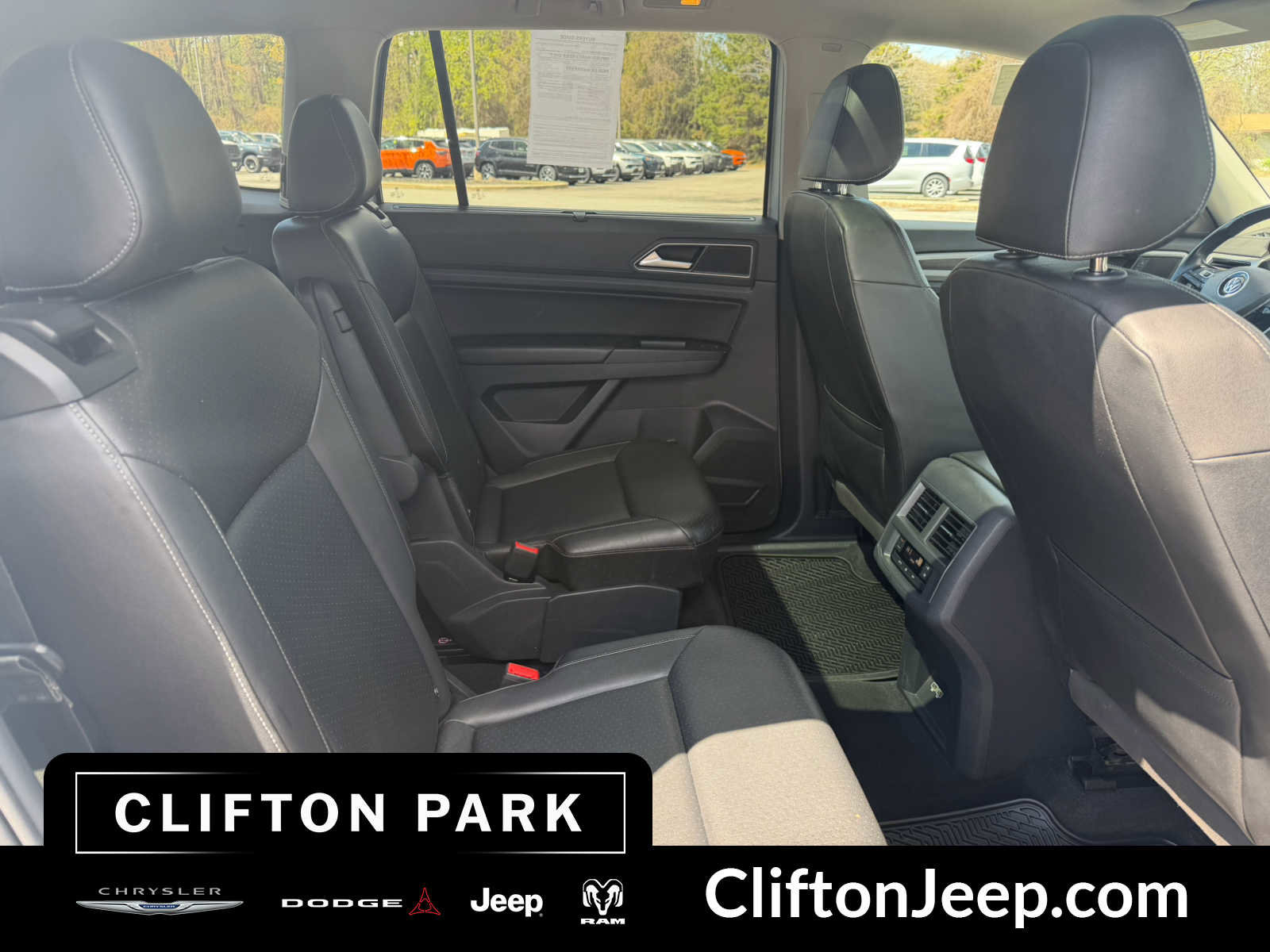 Used 2018 Volkswagen Atlas SEL AWD/4WD image 20