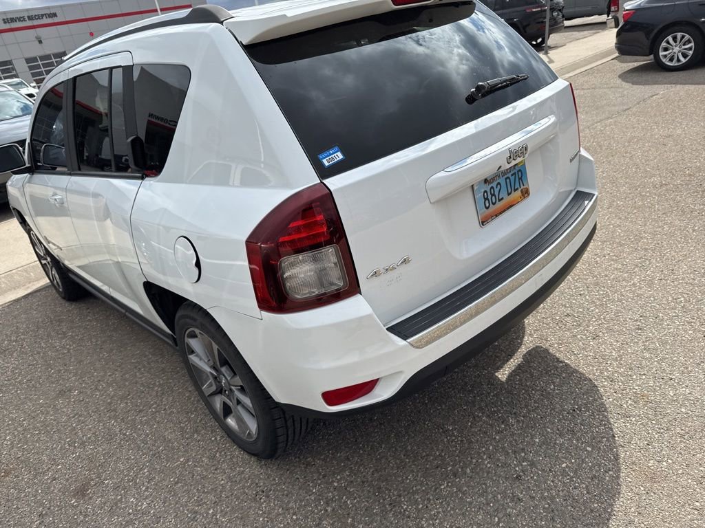 Used 2015 Jeep Compass Limited w/ Sun/Sound Group image 7