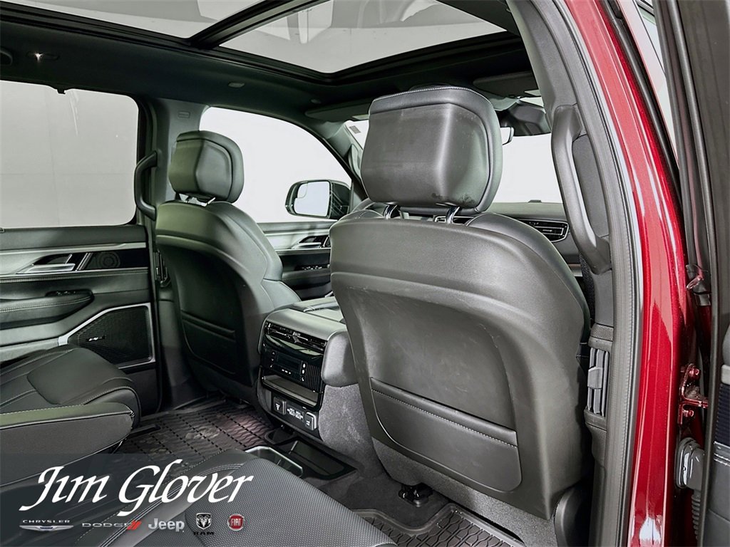 New 2024 Jeep Wagoneer Series II w/ Convenience Group I image 16