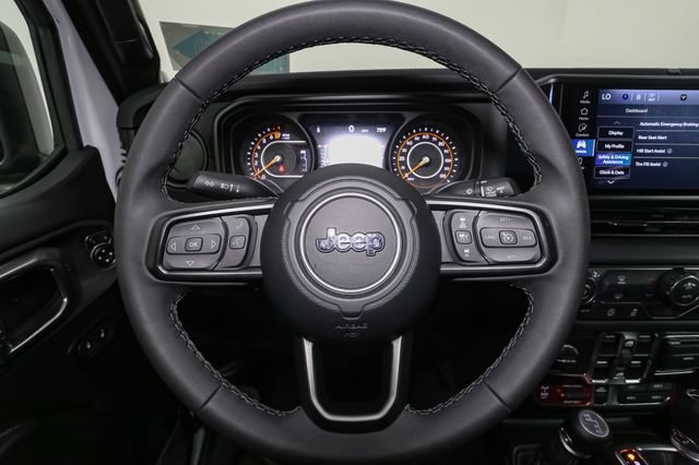 Used 2026 Jeep Gladiator Mojave AWD/4WD image 28