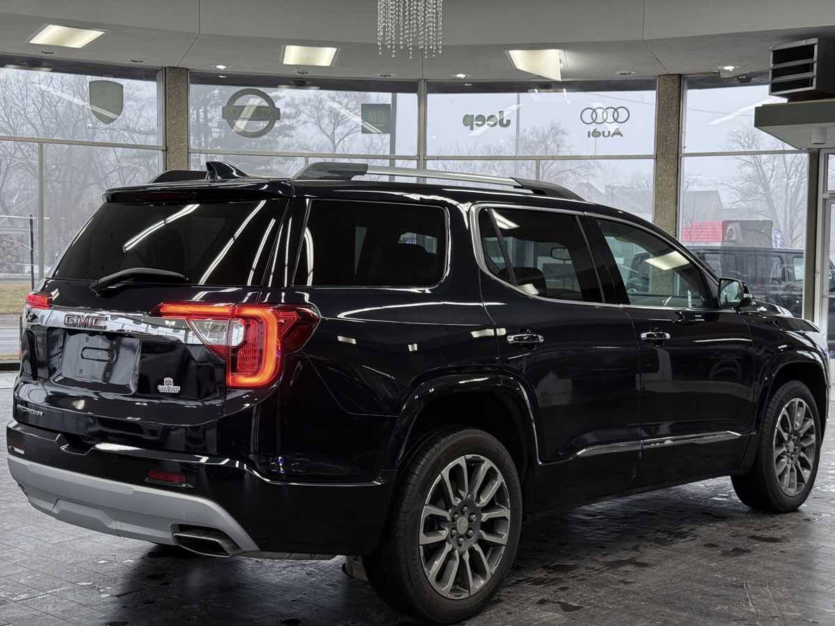 Used 2021 GMC Acadia Denali w/ Trailering Package FWD image 9
