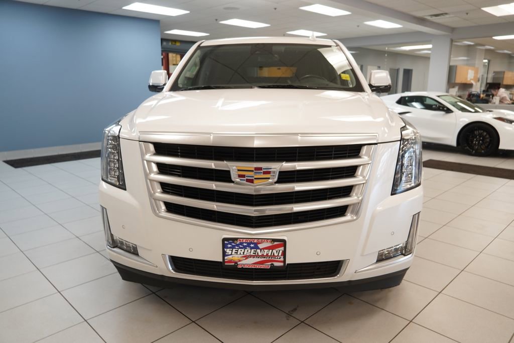 Used 2019 Cadillac Escalade ESV Luxury image 18