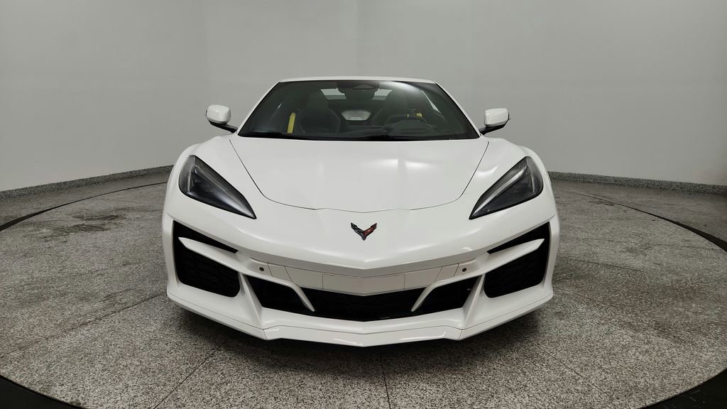 Used 2024 Chevrolet Corvette E-Ray AWD/4WD image 9