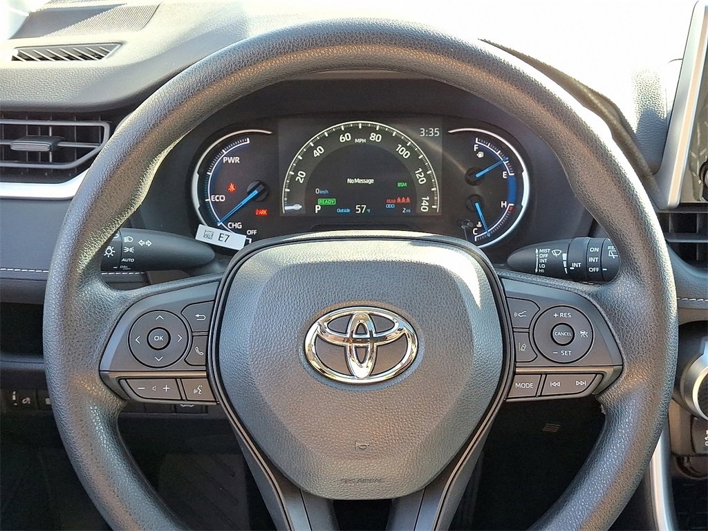 New 2025 Toyota RAV4 XLE image 12