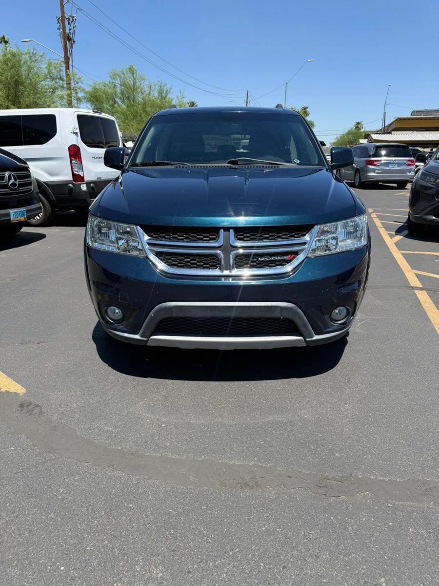 Used 2013 Dodge Journey Crew w/ Flexible Seating Group FWD image 2