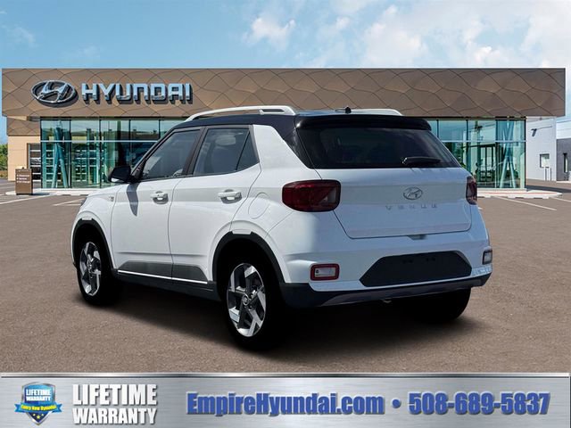New 2026 Hyundai Venue SEL FWD image 5