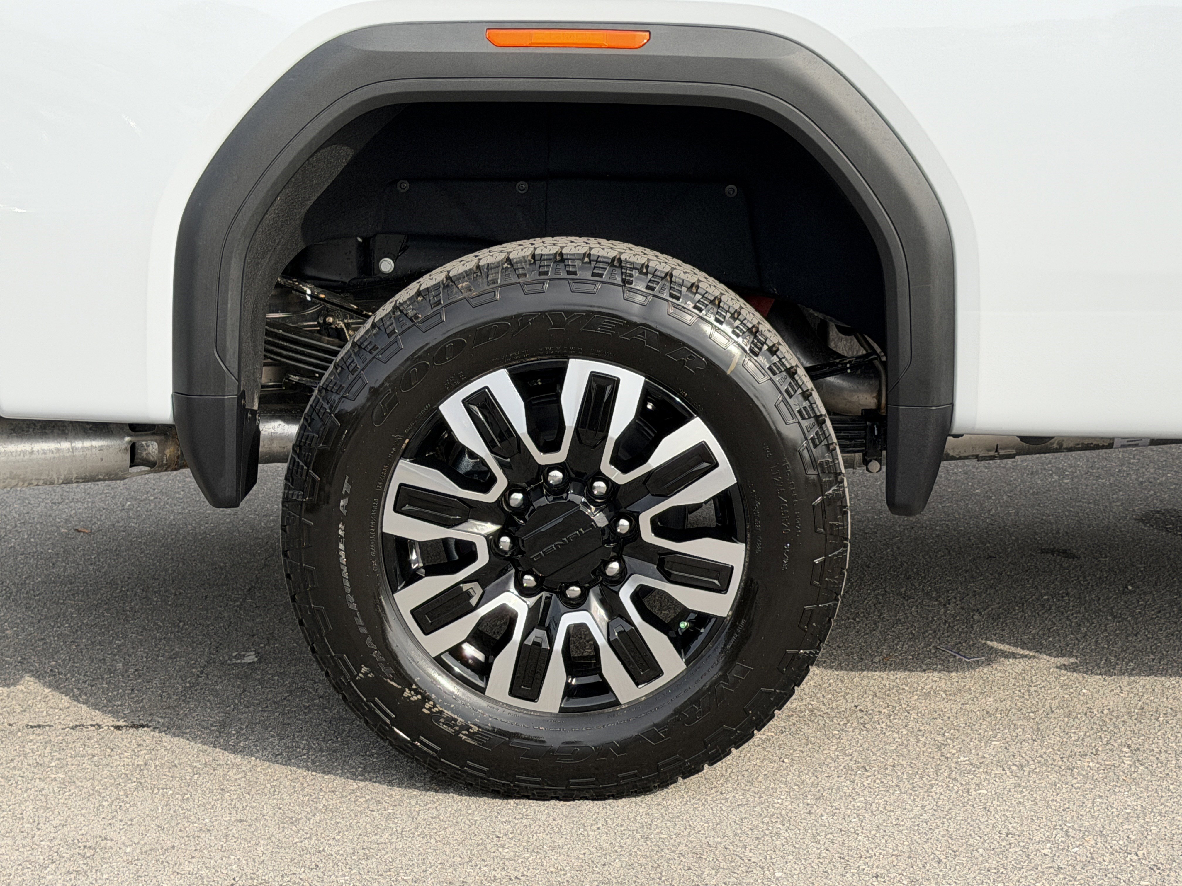 New 2026 GMC Sierra 3500 Denali Ultimate image 18