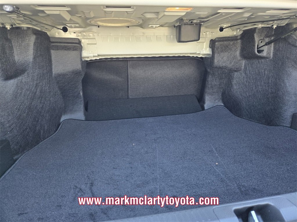 New 2026 Toyota Camry LE image 9