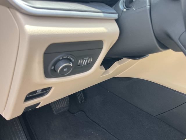 Used 2022 Jeep Grand Cherokee L Limited AWD/4WD image 36