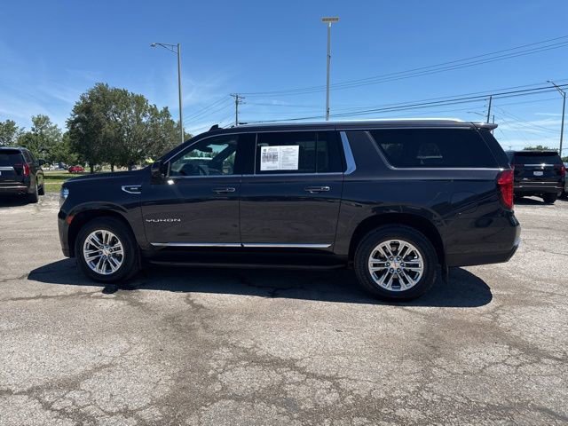 Used 2023 GMC Yukon XL SLT w/ SLT Premium Package AWD/4WD image 19