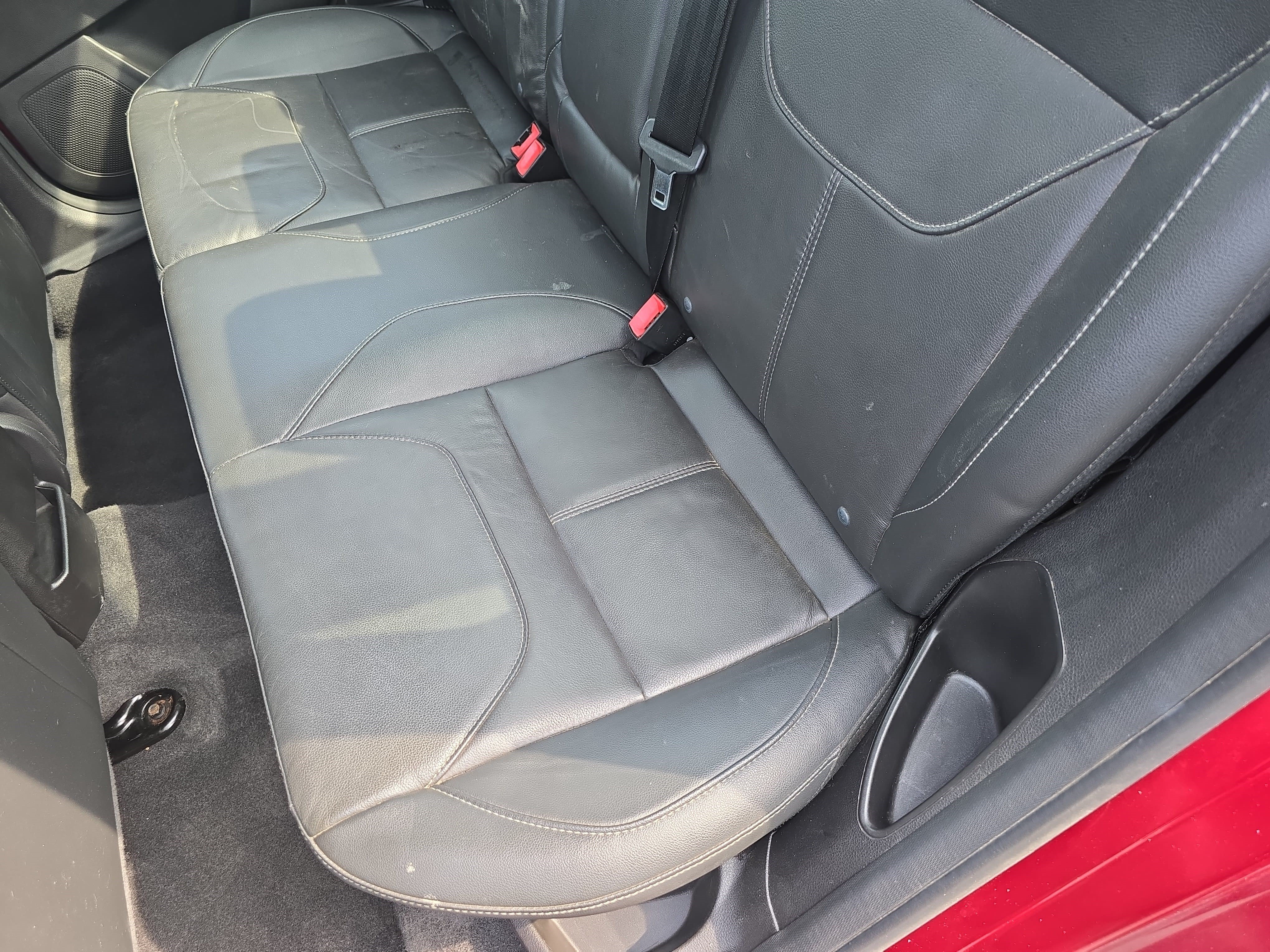 Used 2016 Ford Focus SE w/ Equipment Group 201A FWD image 13