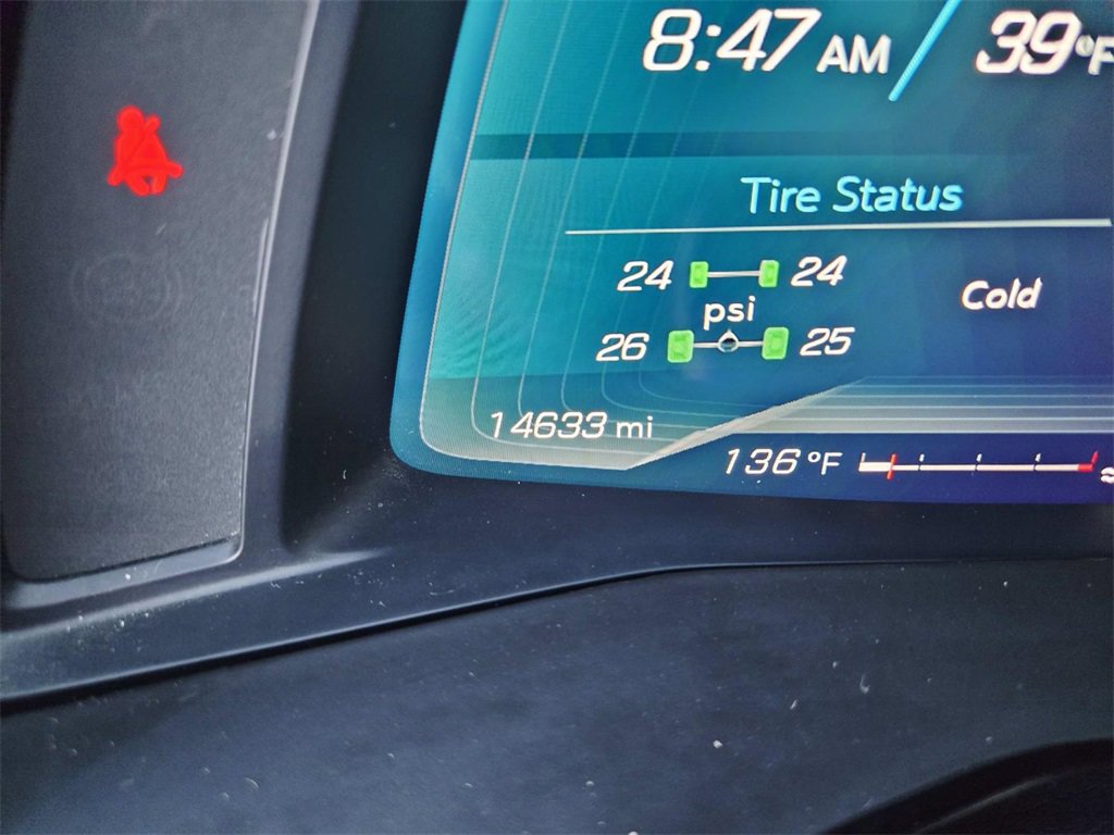 Used 2024 Chevrolet Corvette Stingray Preferred Cpe w/ Z51 Performance Package image 23