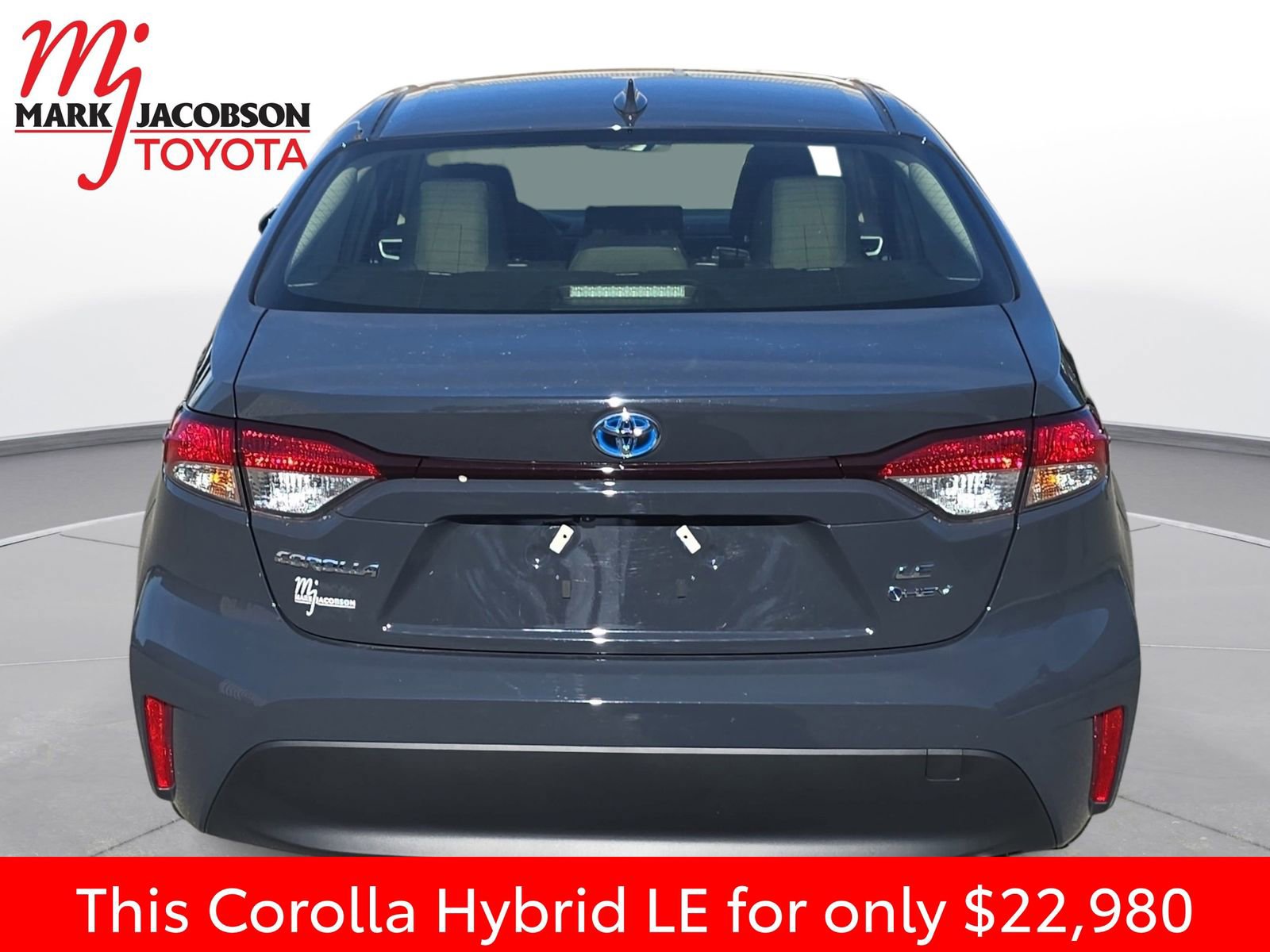 Used 2025 Toyota Corolla LE image 11