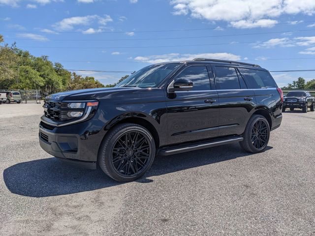 New 2025 Ford Expedition Active image 8