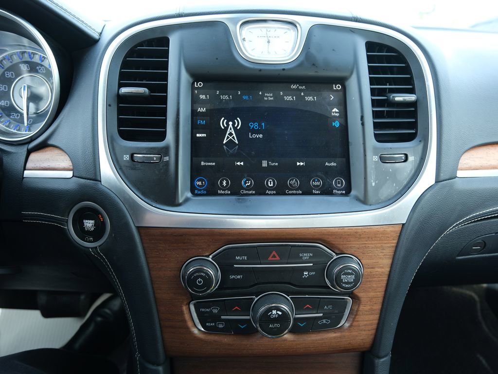 Used 2018 Chrysler 300 C w/ Sun, Sound & Nav Package image 19