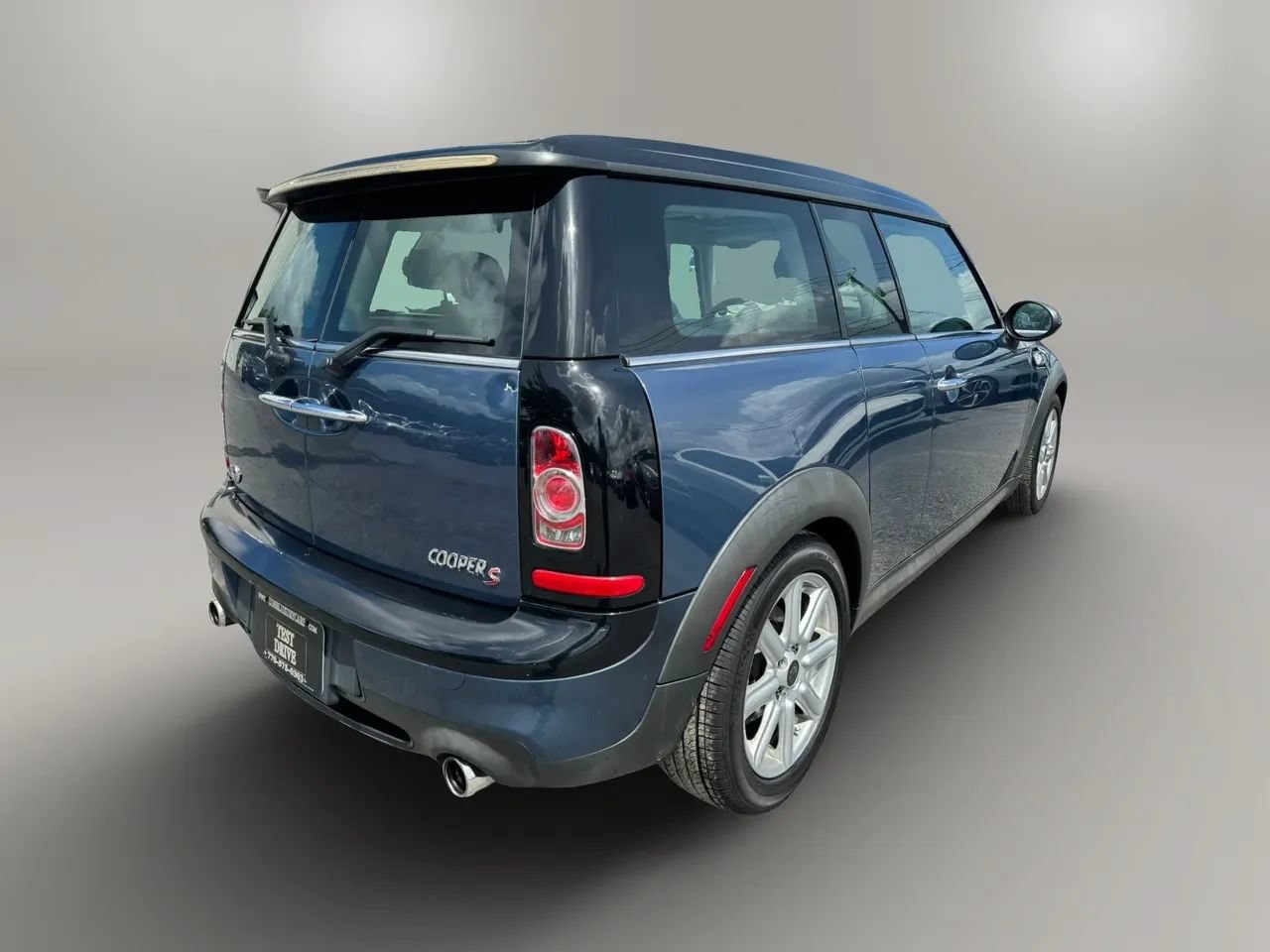 Used 2011 MINI Cooper Clubman S FWD image 9